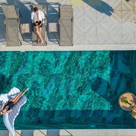 Beachfront Sari Villa With Private Swimming Pool-3